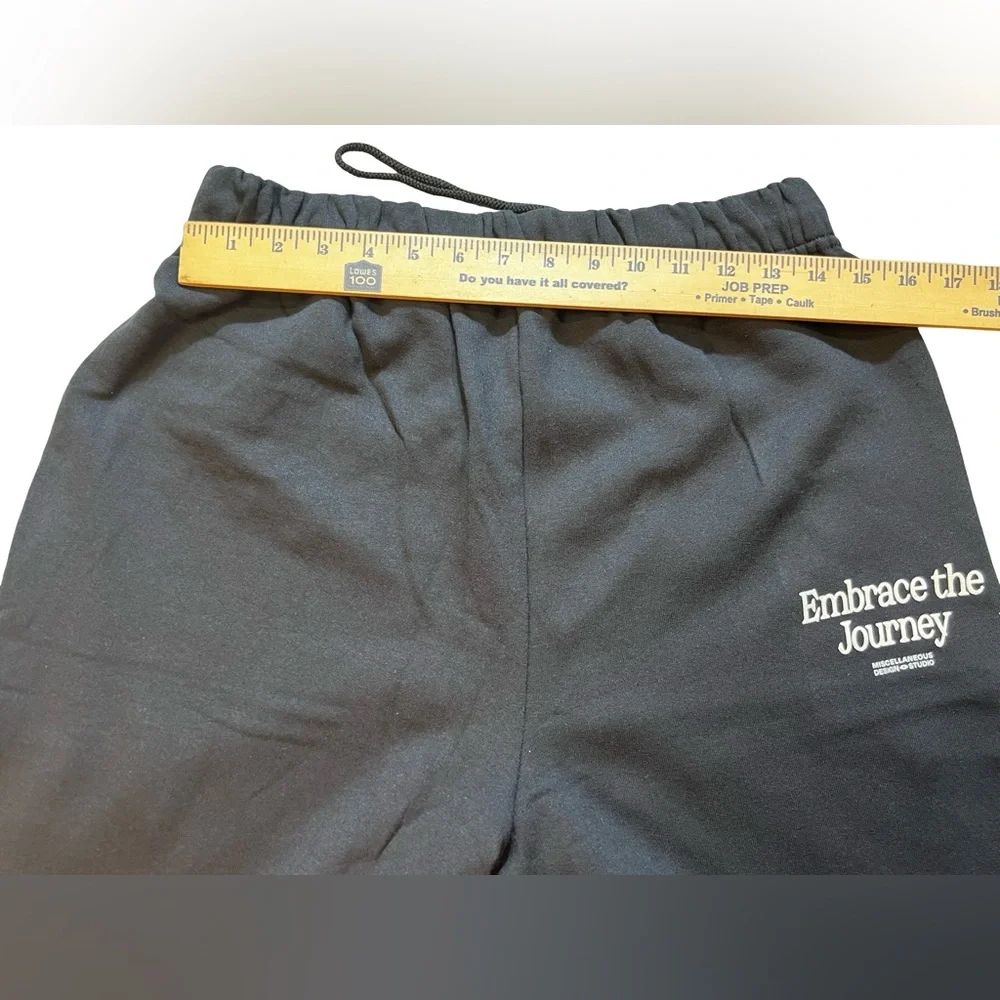 Misc. Design Studio Black Graphic Sweatpants Embrace‎ the Journey Joggers large